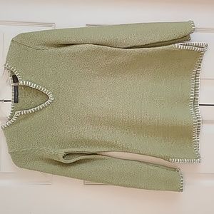 Liz Claiborne Trimed Sweater Sz SP.